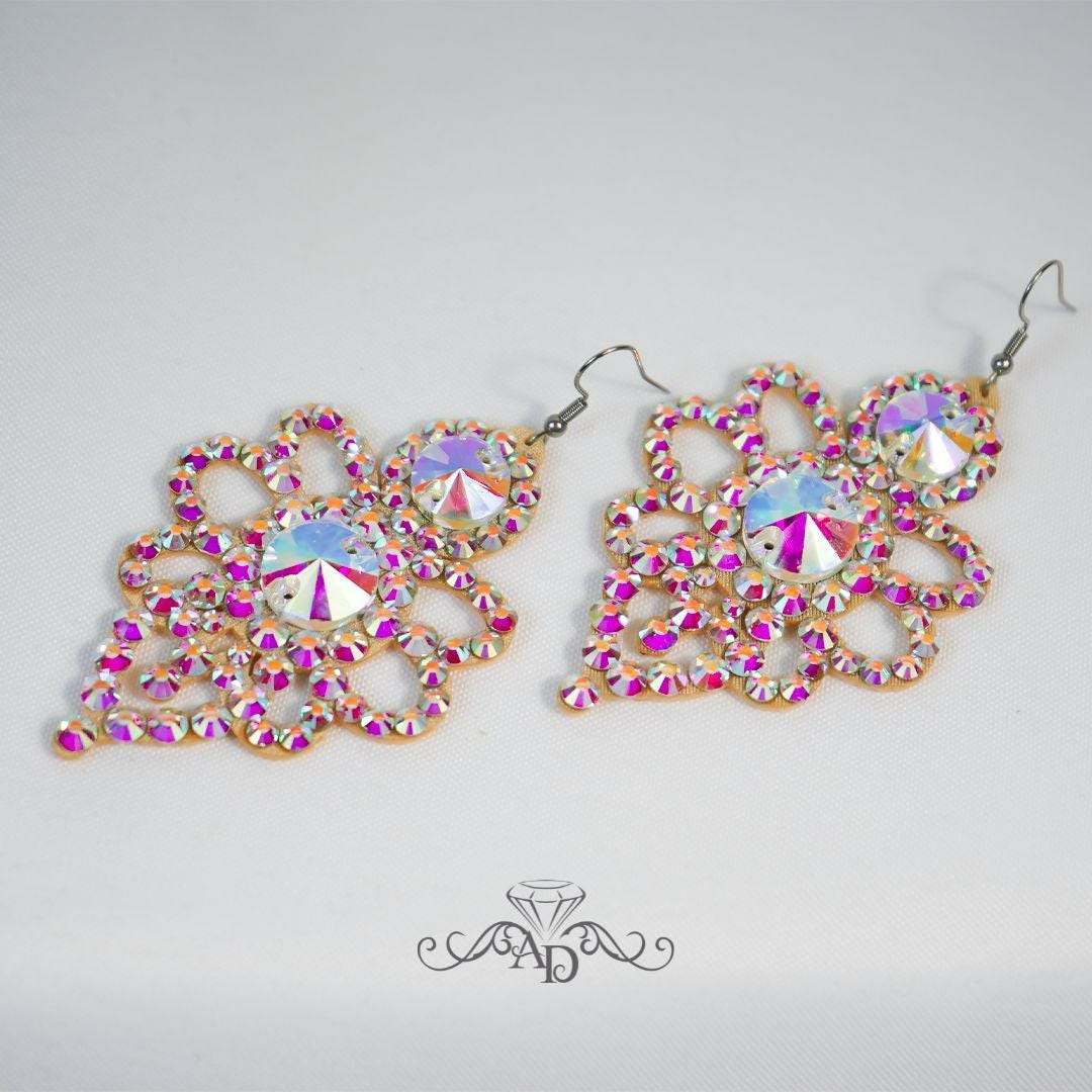 Statemenet Show Earrings - Faviya