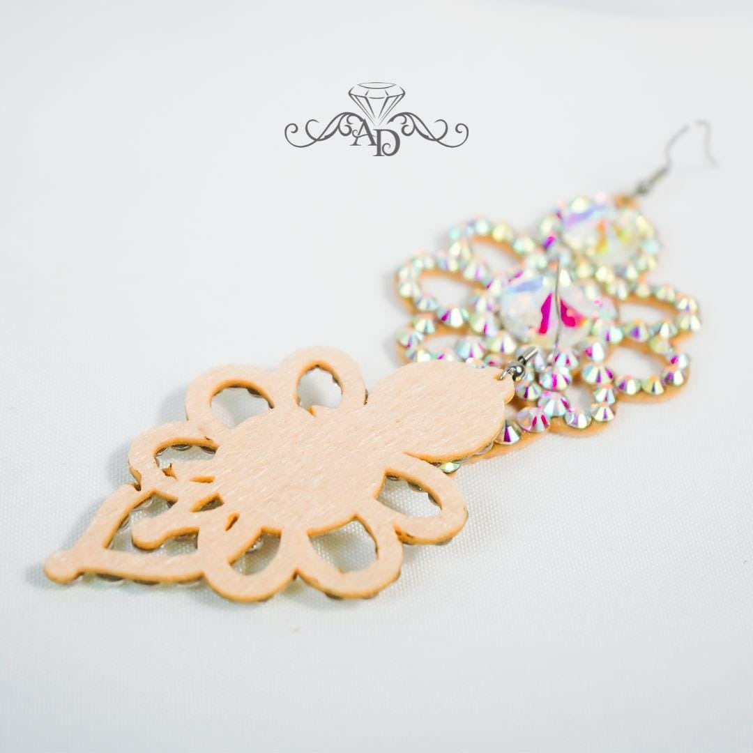 Statemenet Show Earrings - Faviya