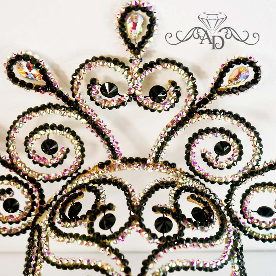Shiny Wire Crown for Stage and Event Wear - Dominica