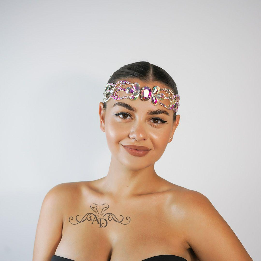 Sparkling Rhinestone Forehead Jewelry - Harmonie