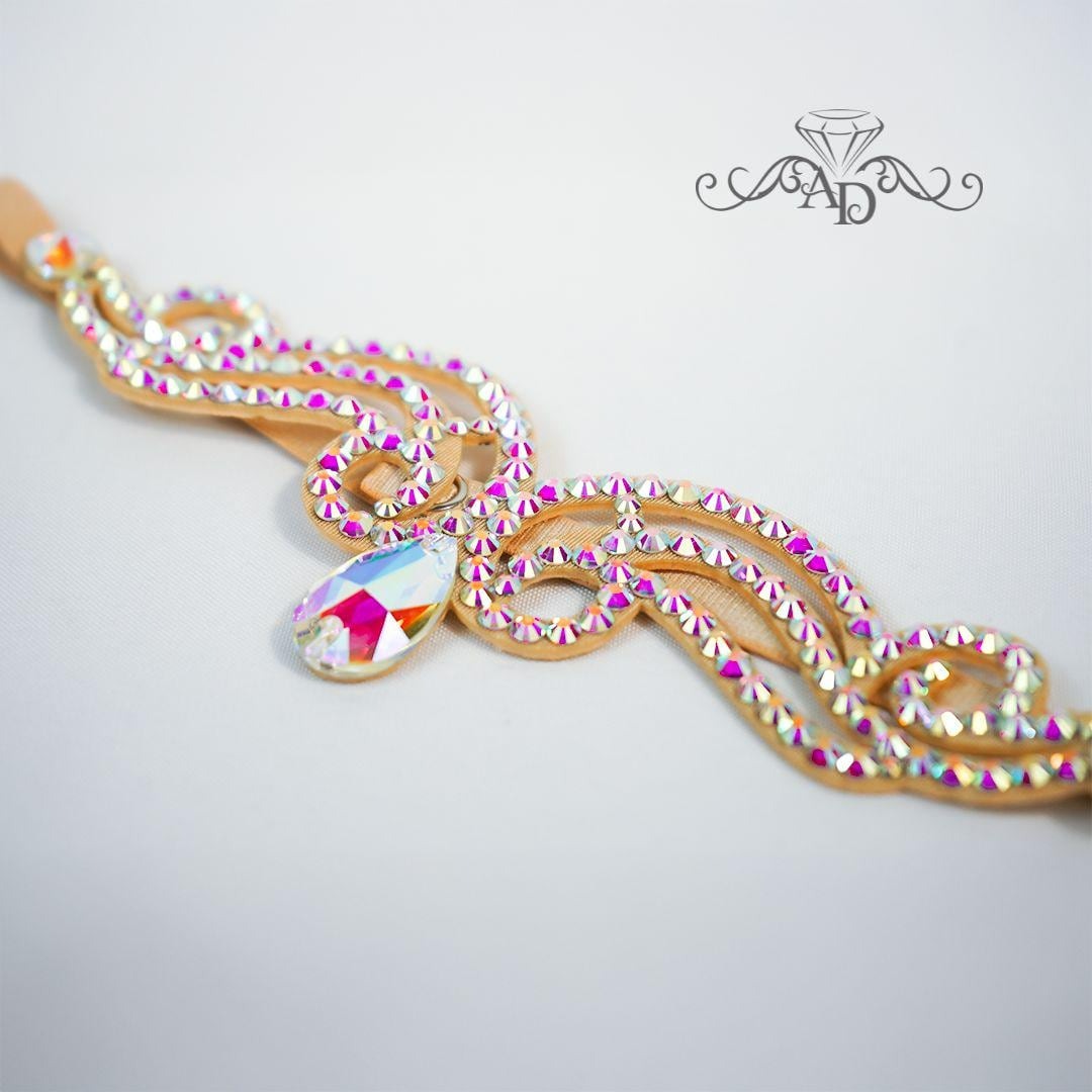 Crystal Forehead Headpiece – Sherry