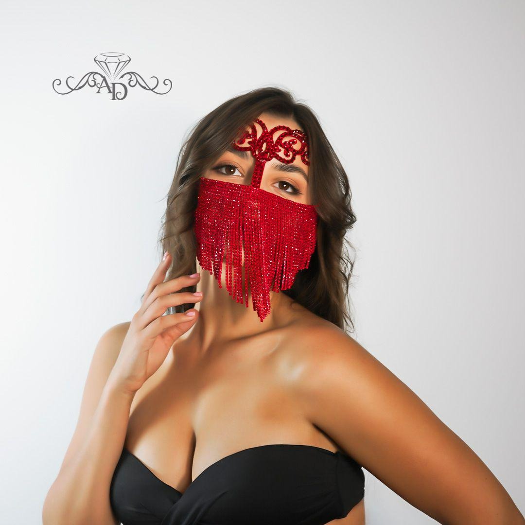 Luxury Face Chain Headpiece – Elina Red