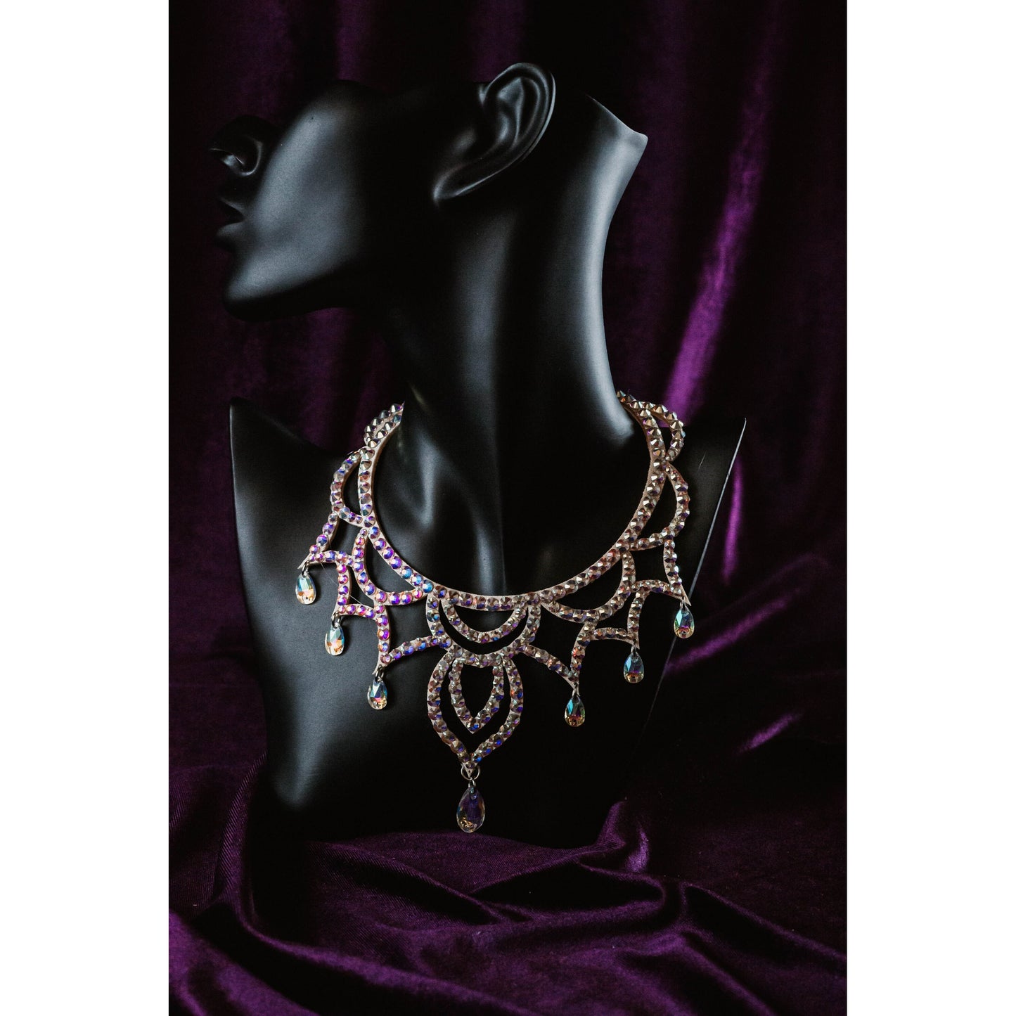 Deluxe Necklace with Stones - Jane