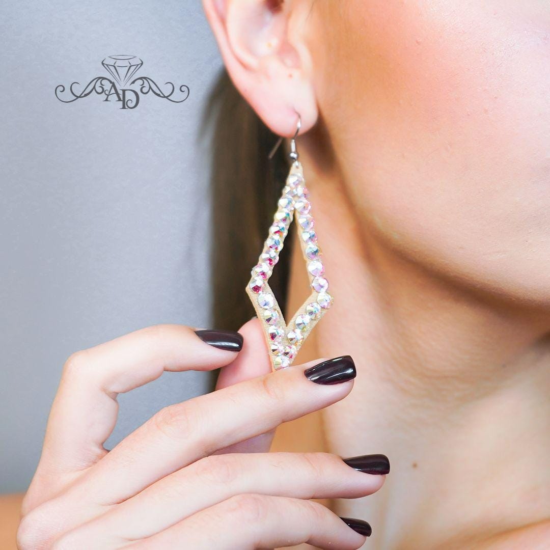 Elegant Dance Earrings - Jessica
