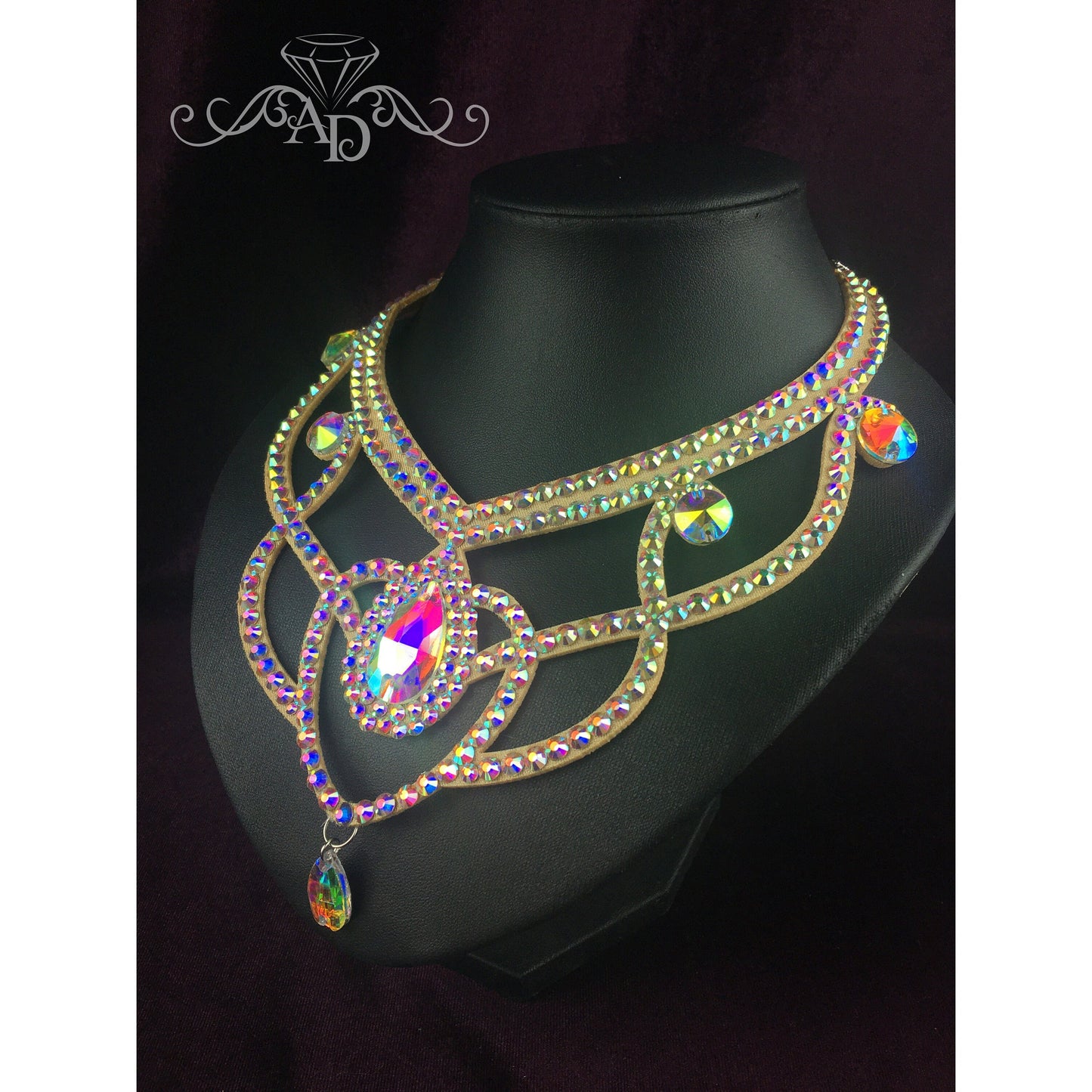 Statement Necklace for Stage Looks - Zara