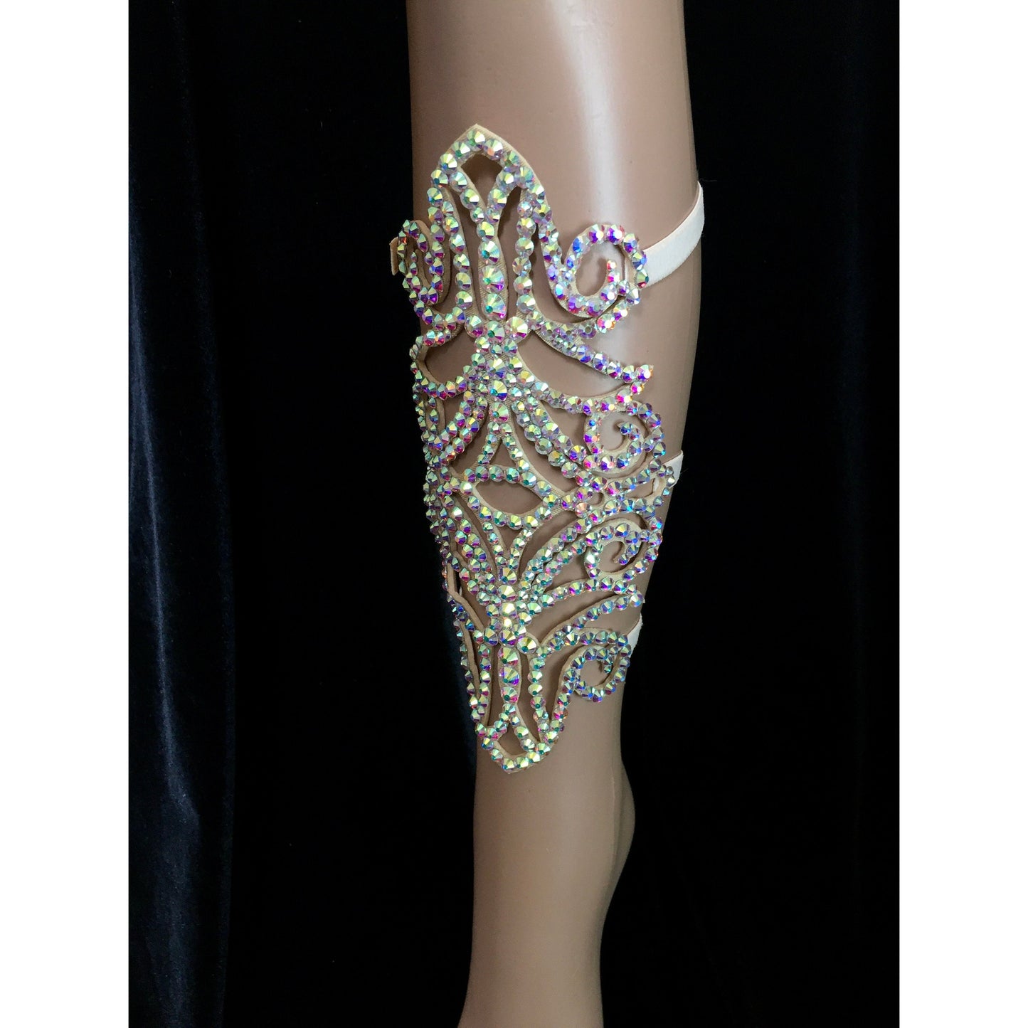 Elegant Rhinestone Leg Jewelry - Jodie