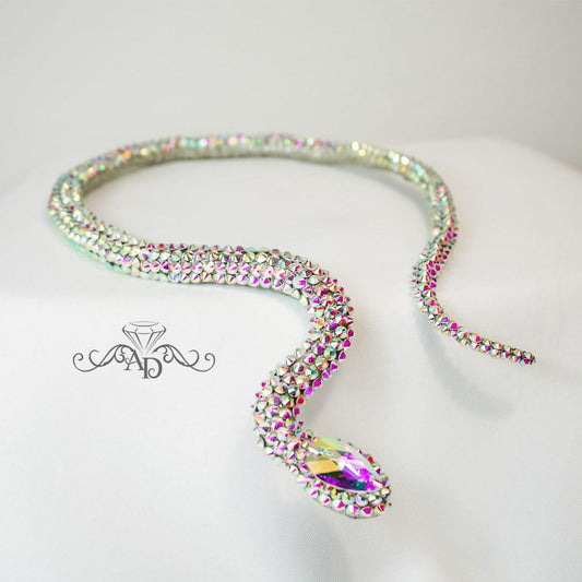 Luxirious Rhinestone Snake Neckalce