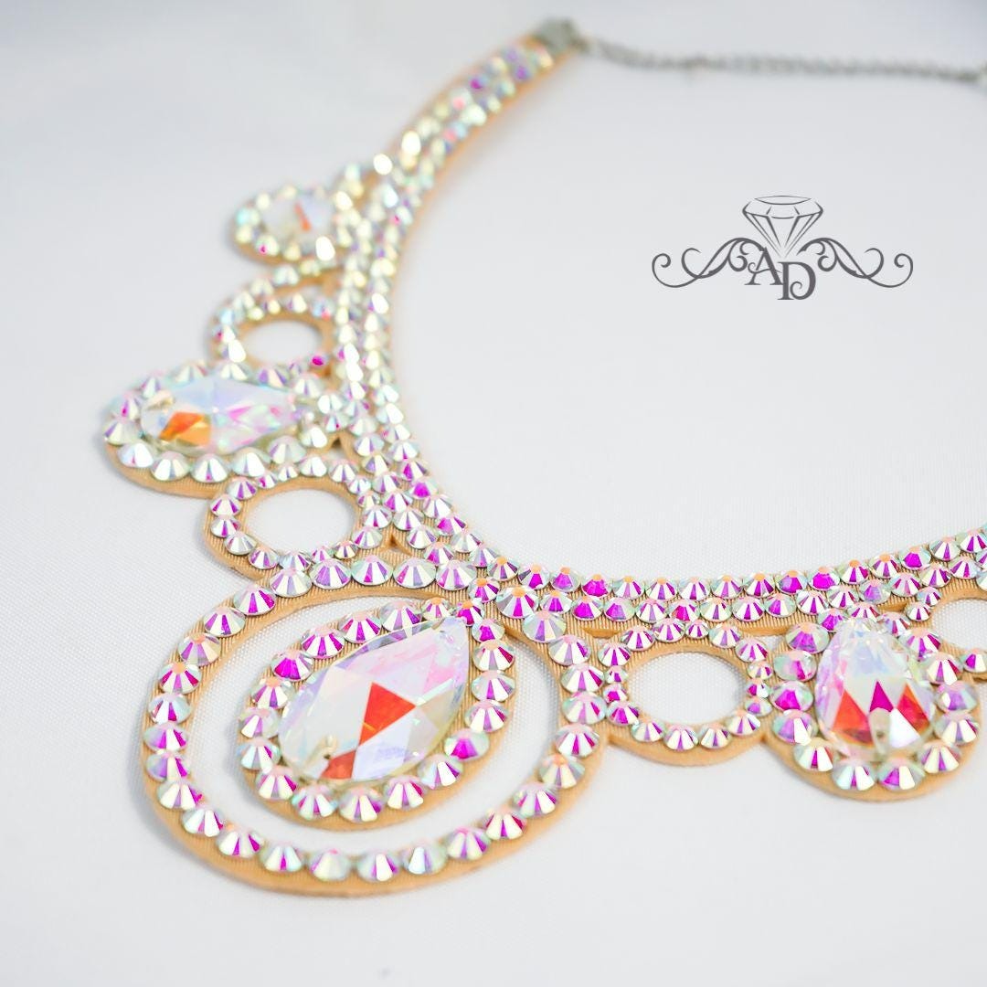 Fashion Show Rhinestone Necklace - Nicole