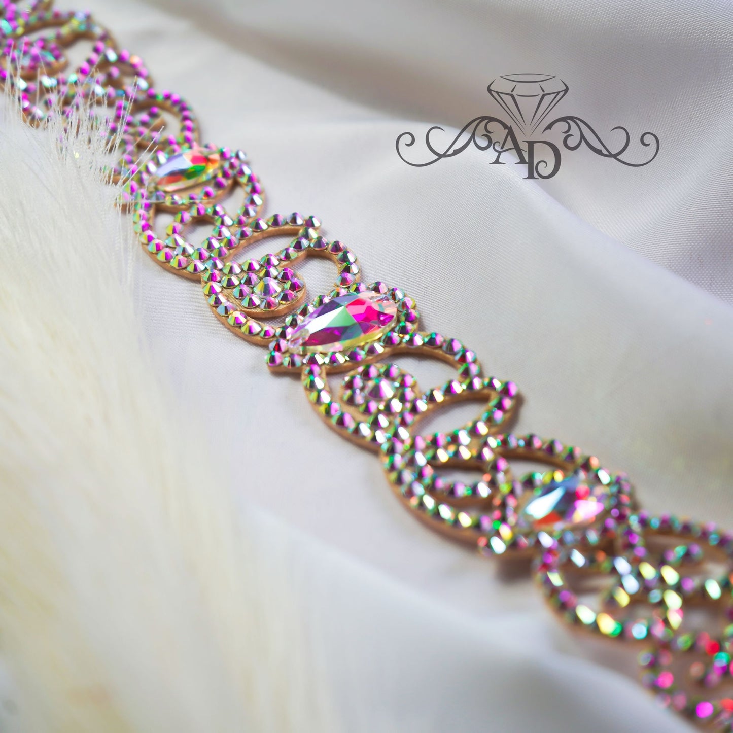 Statement Rhinestone Thigh Jewelry - Hayal