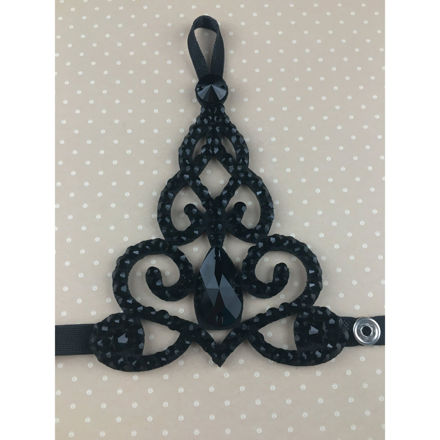 Crystal Finger Hand Bracelet - Lea Black
