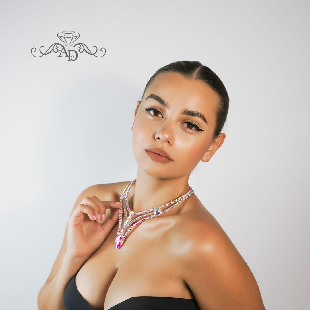 Glam Rhinestone Necklace - Molly