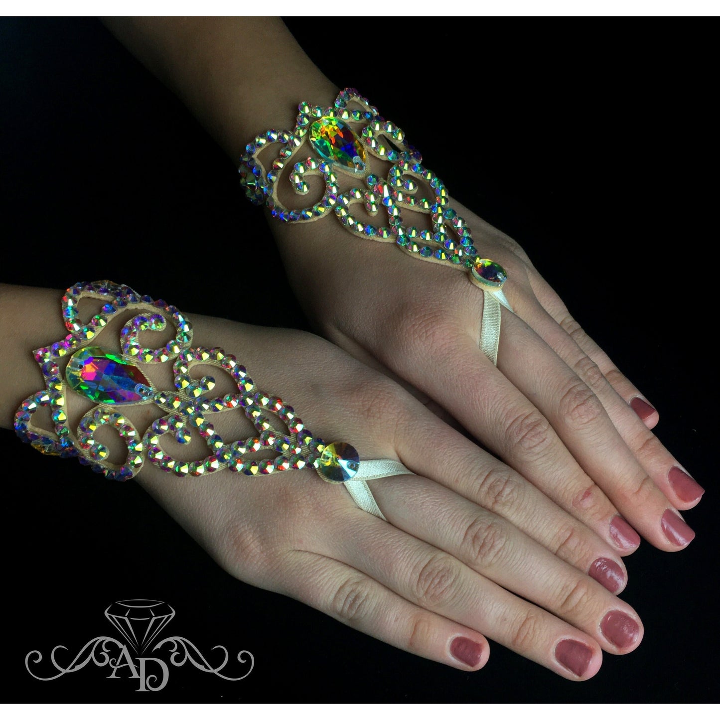 Belly Dance Rhinestone Bracelet - Lea