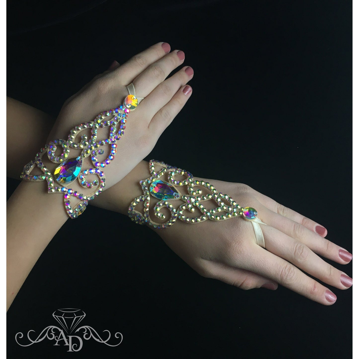Belly Dance Rhinestone Bracelet - Lea