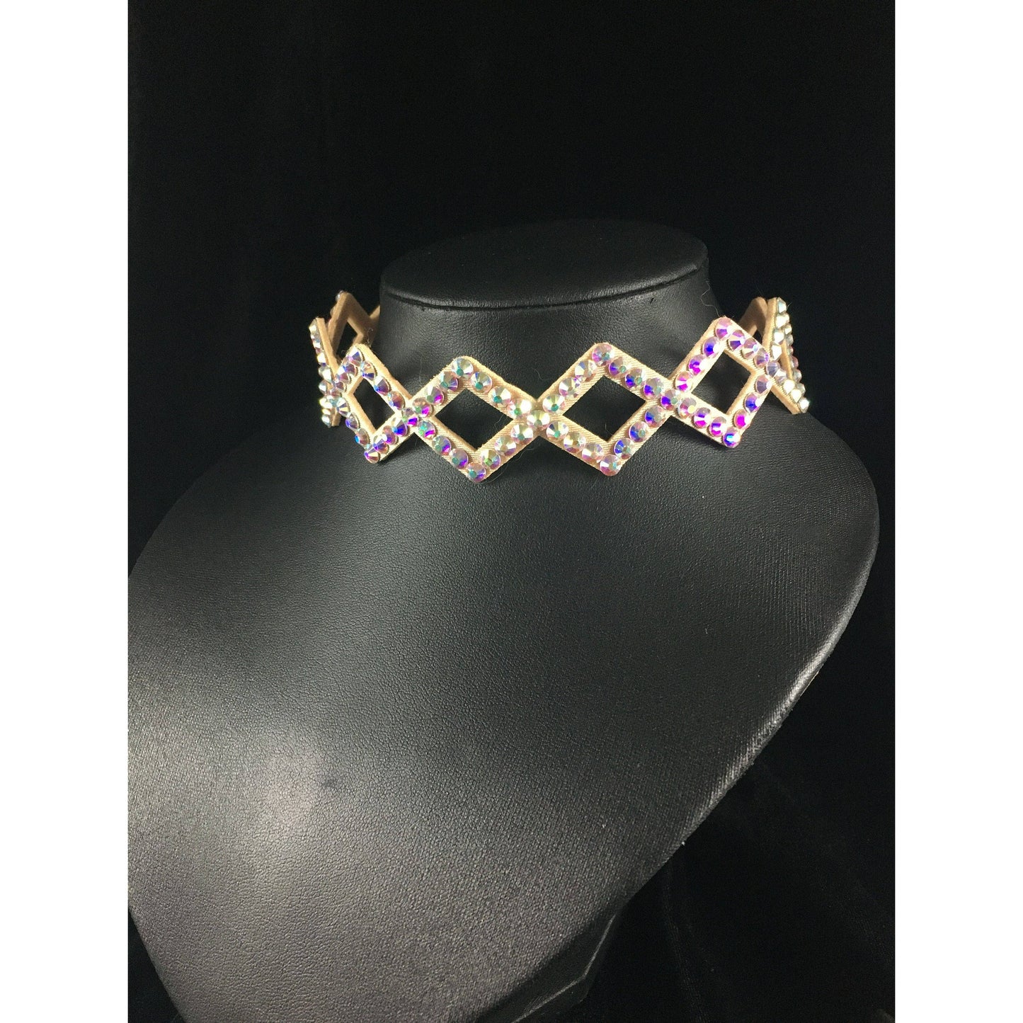 Shiny Crystal Choker - Janice