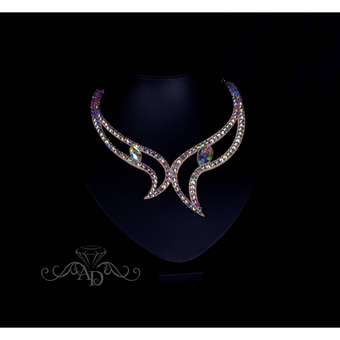 Dance Necklace with Rhinestones - Joan