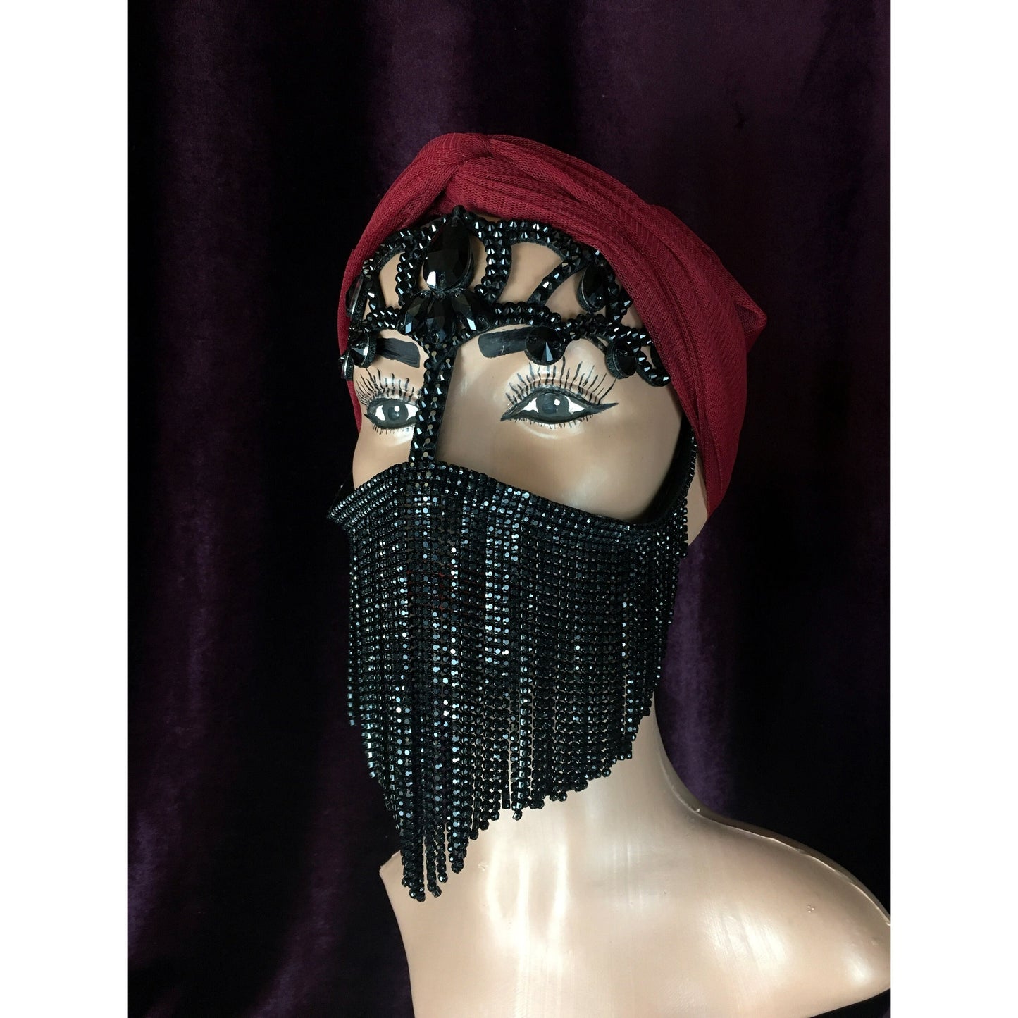 Arabian-Inspired Face Chain – Claudia Black