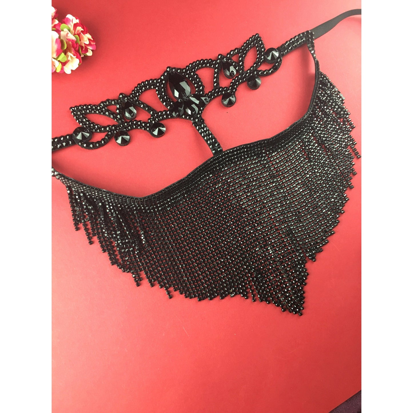 Arabian-Inspired Face Chain – Claudia Black