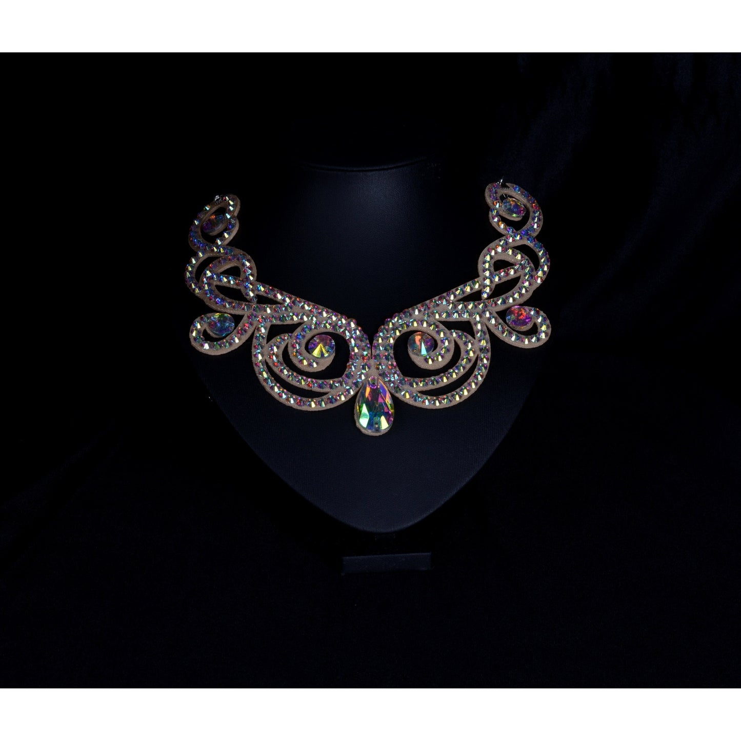 Glamour Dance Necklace - Venera