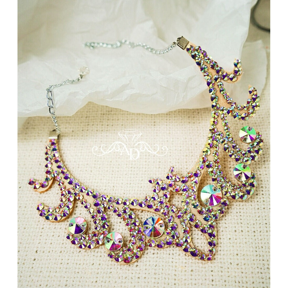 Elegant Dance Necklace - Airin