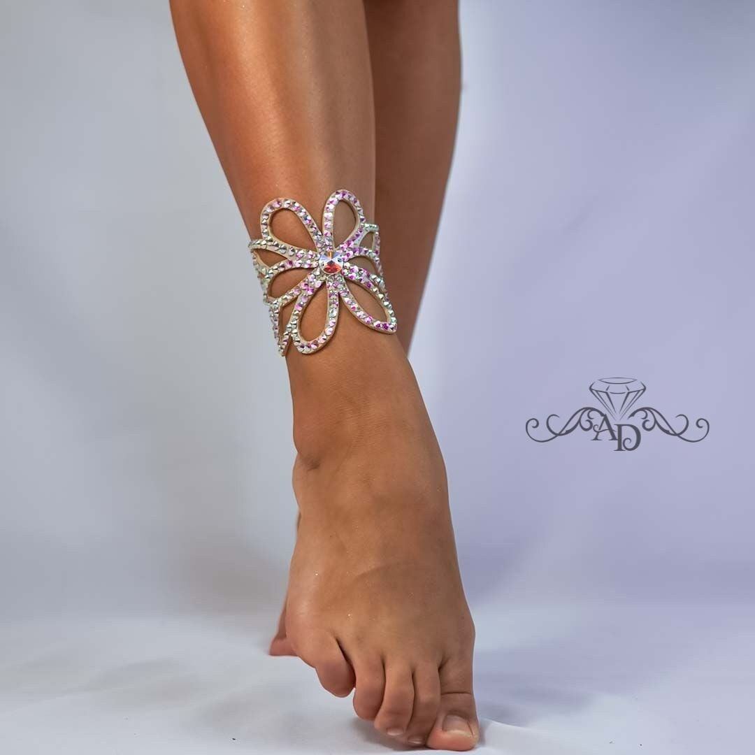 Leg bracelets
