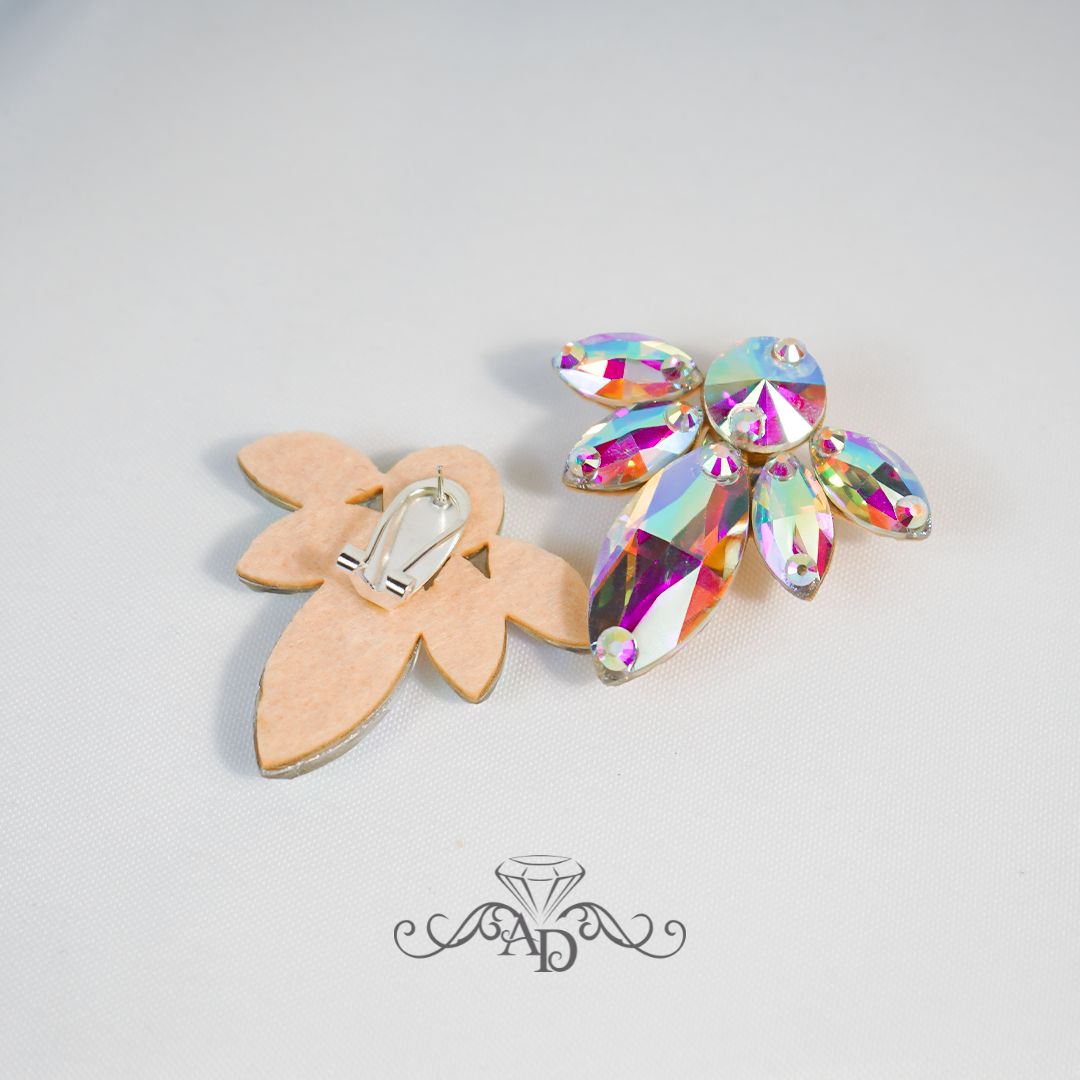 Stage clip on earrings