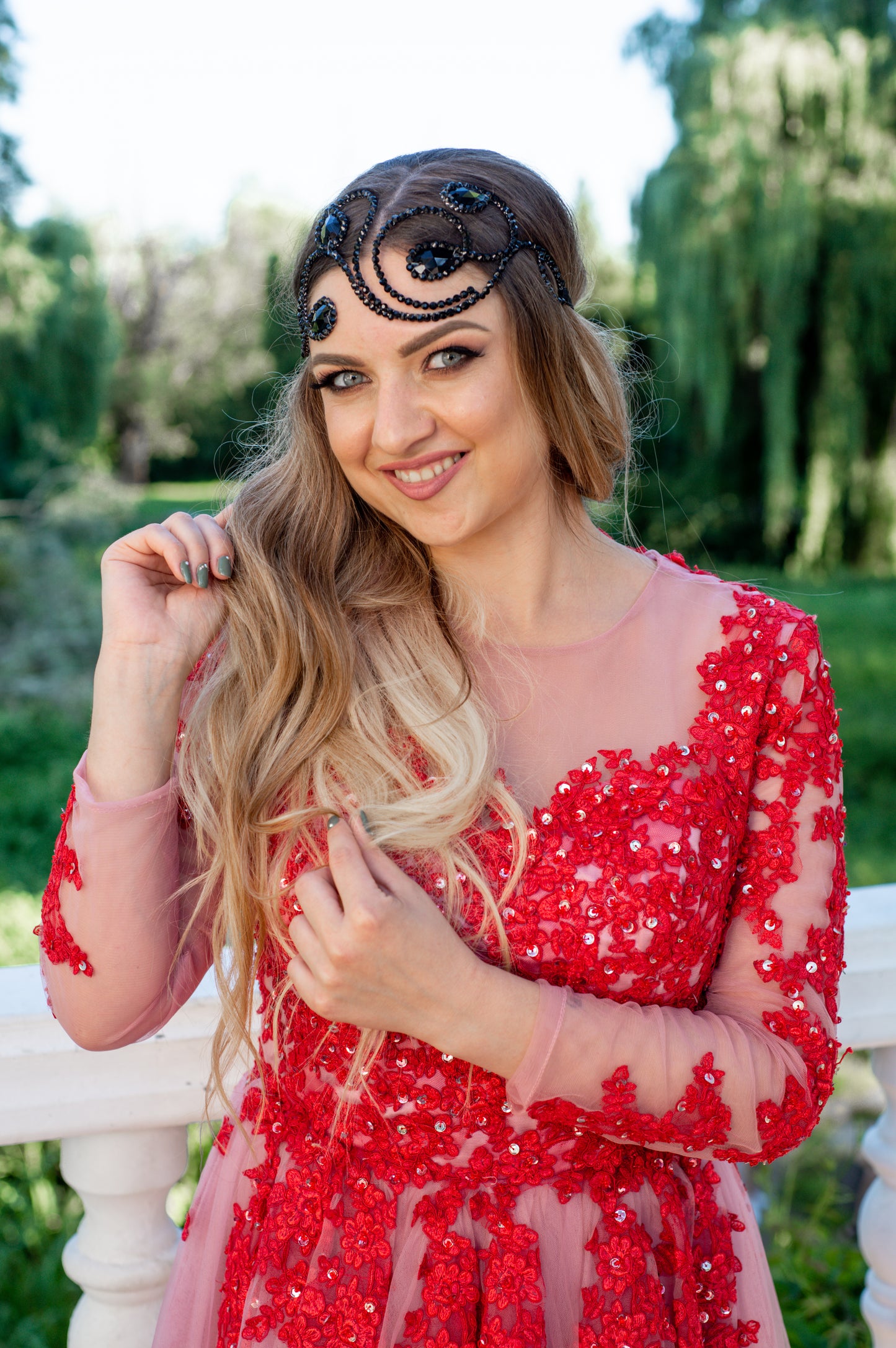 Handcrafted Wire Crown for Stage Shows - Penelope Black