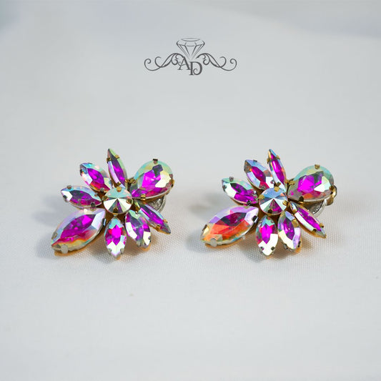 Rhinestone stud earrings