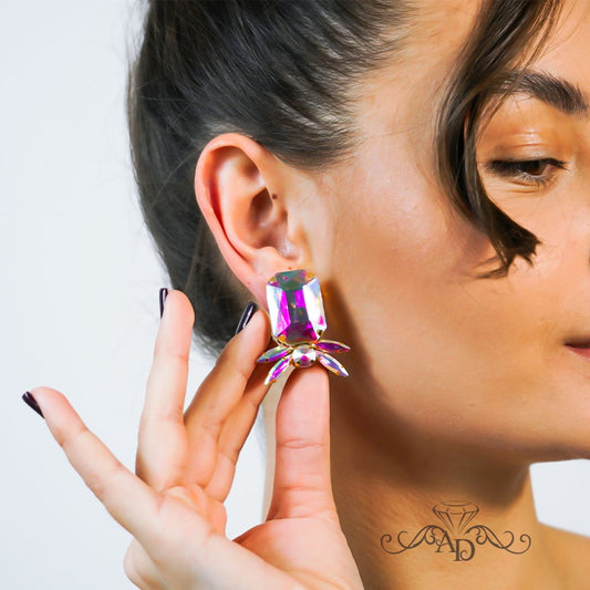 Stage stud earrings