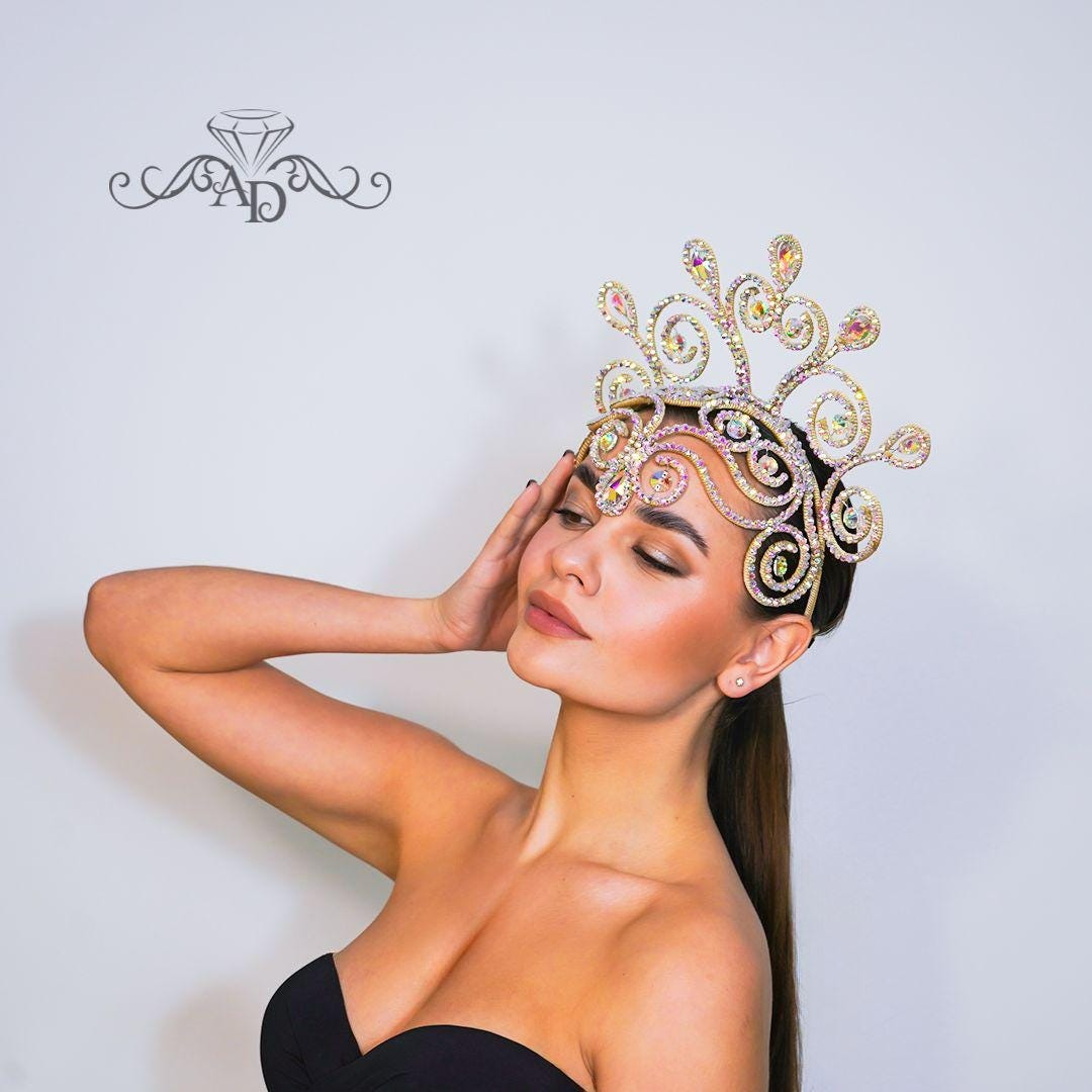 Handcrafted Wire Crown for Stage Shows - Dominica