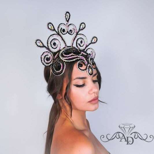 Shiny Wire Crown for Stage and Event Wear - Dominica