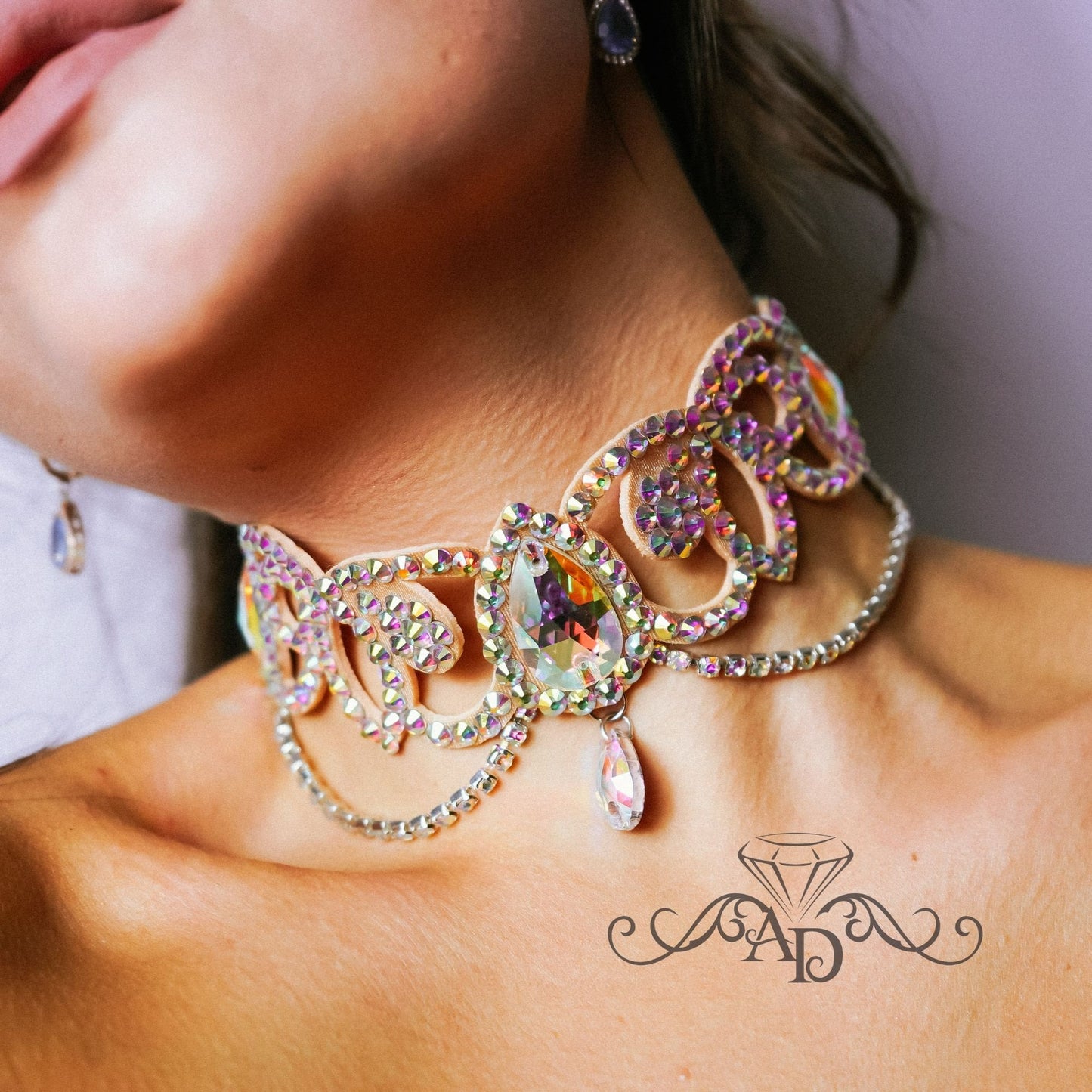 Handmade Rhinestone Choker - Hayal