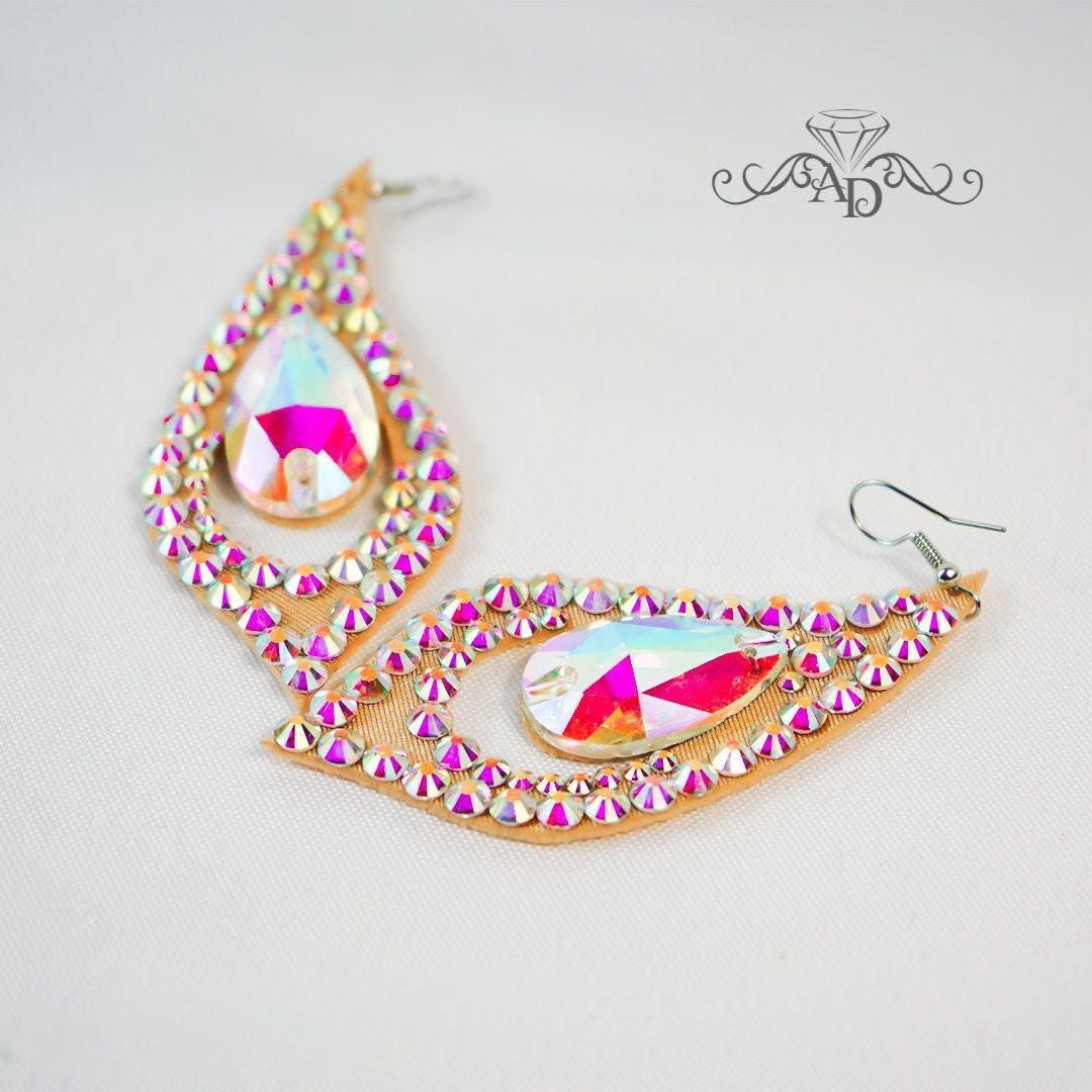 Show Crystal Earrings - Victoria