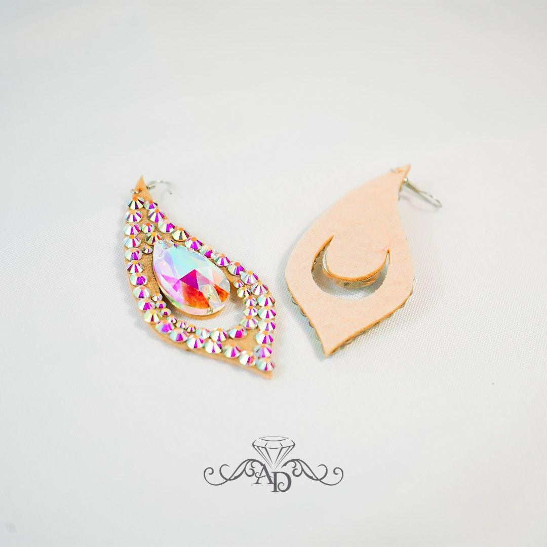 Show Crystal Earrings - Victoria