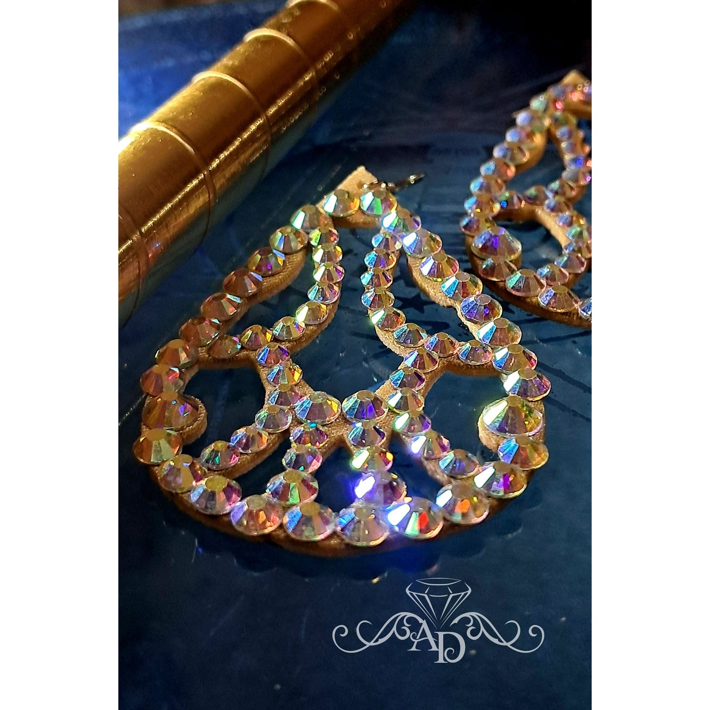 Light Reflecting Dance Earrings - Charlotte