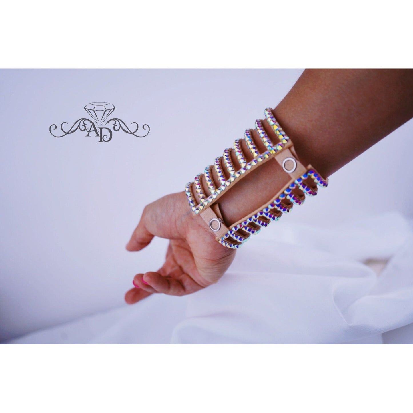 Sparkle Dance Cuff - Nefertiti