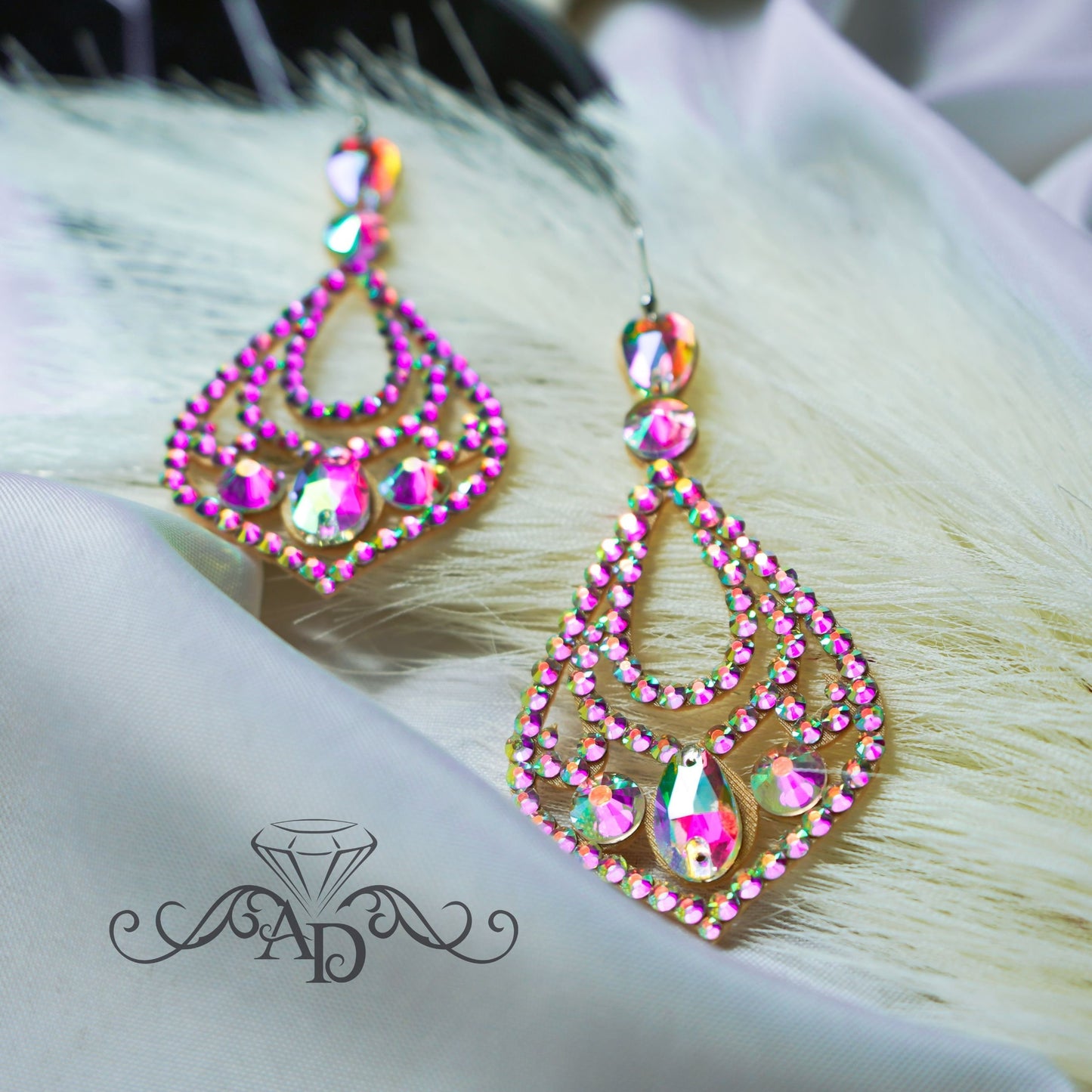 Eye-Catching Crystal Earrings - Grace