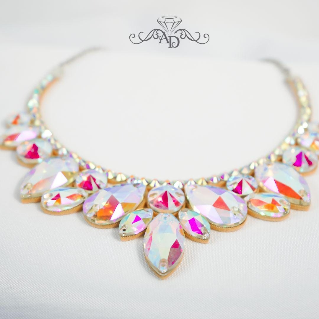 Crystal-Embellished Necklace - Mona