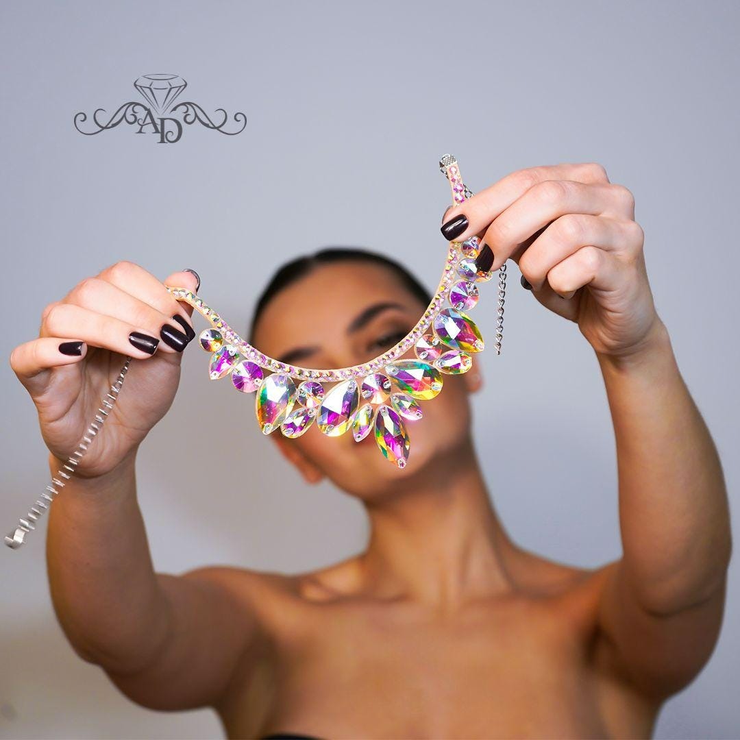 Crystal-Embellished Necklace - Mona