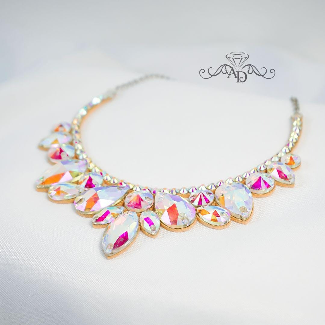 Crystal-Embellished Necklace - Mona