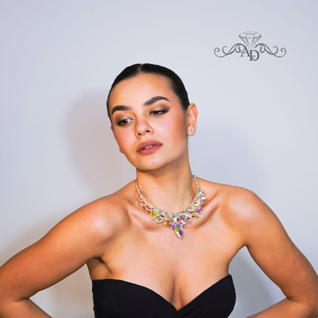 Crystal-Embellished Necklace - Mona