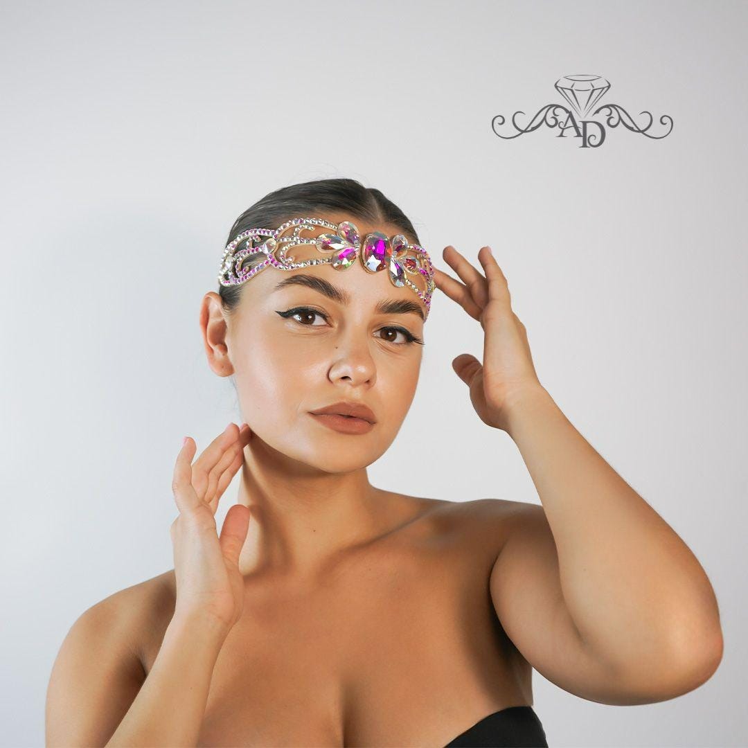 Radiant Choker for Ballroom Queens - Harmonie