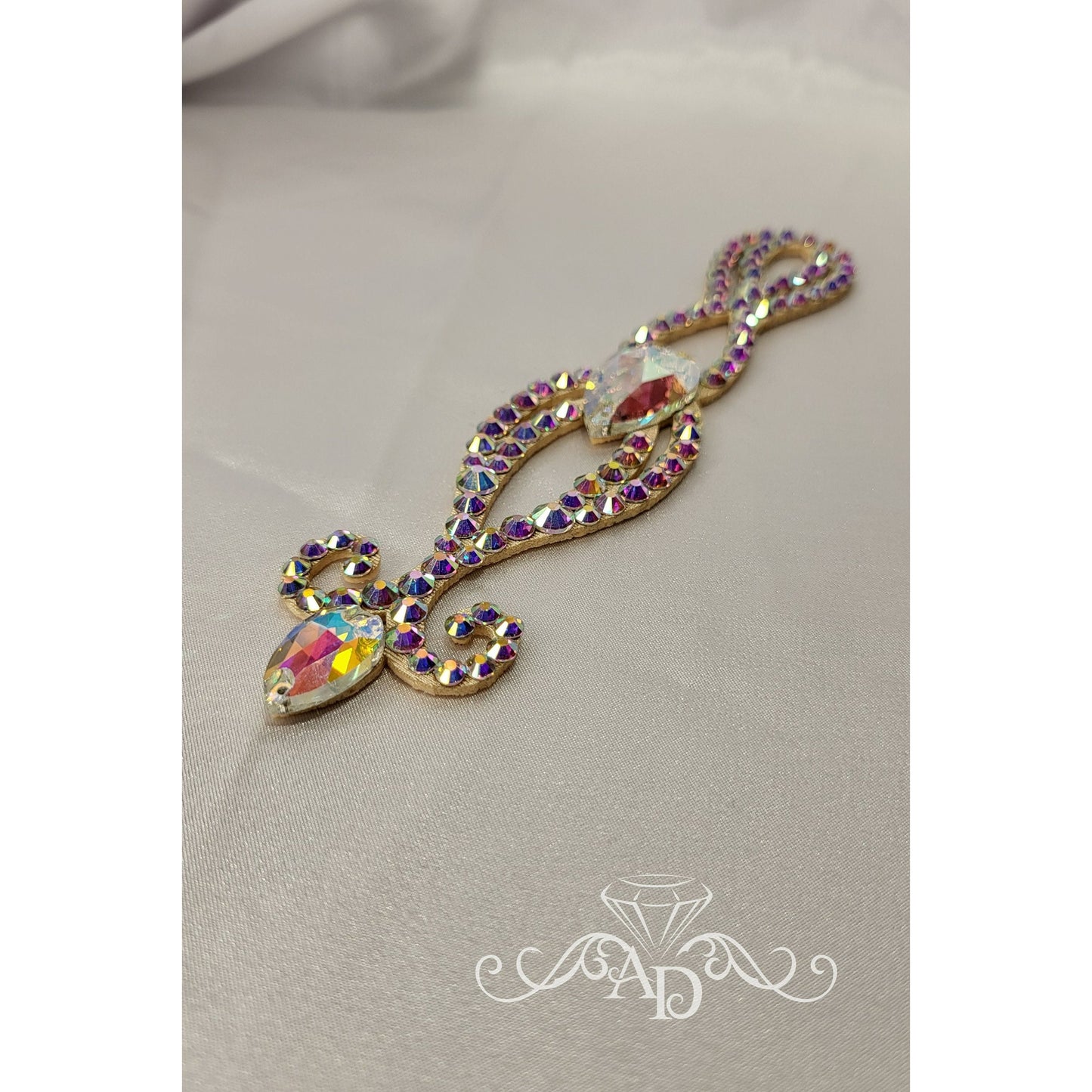 Shimmering Hairpiece for Performances - Odette