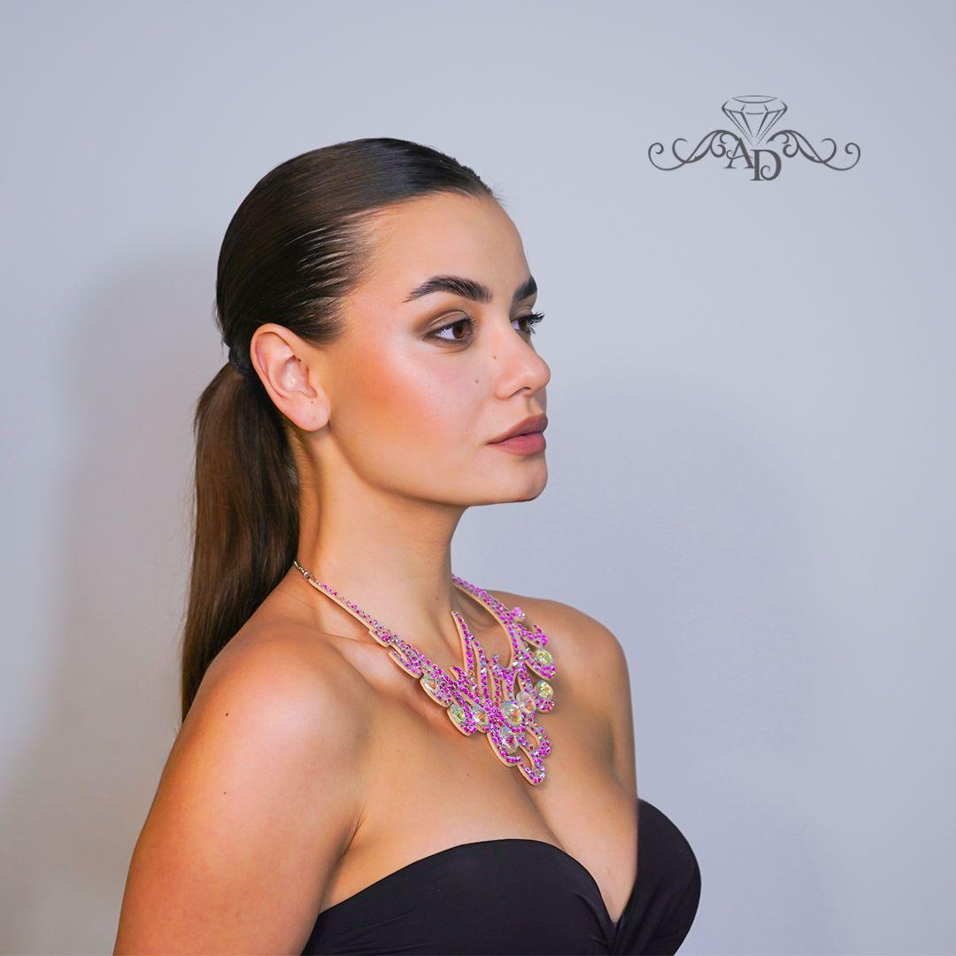 Necklace with Shimmering Stones - Shayna