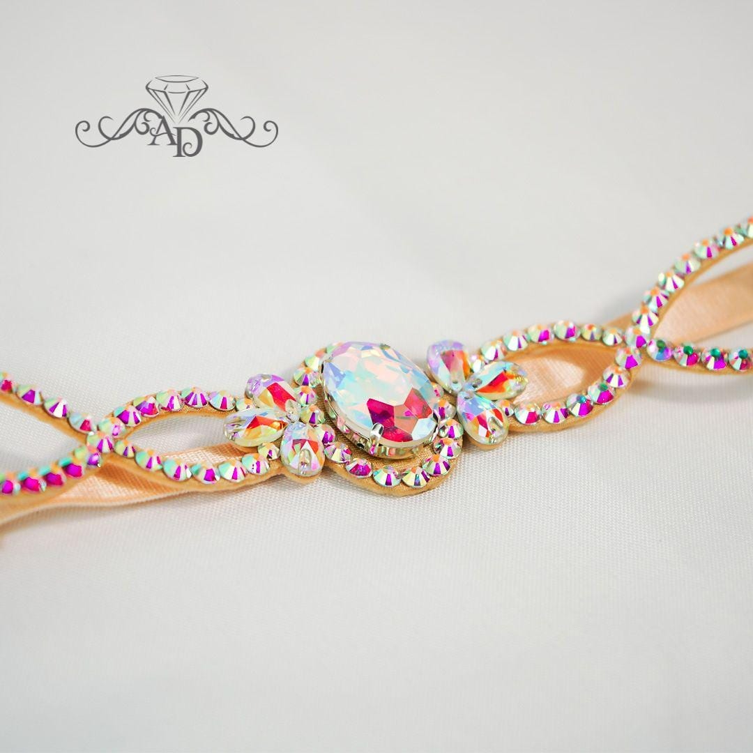 Crystal-Embellished Choker Serenity