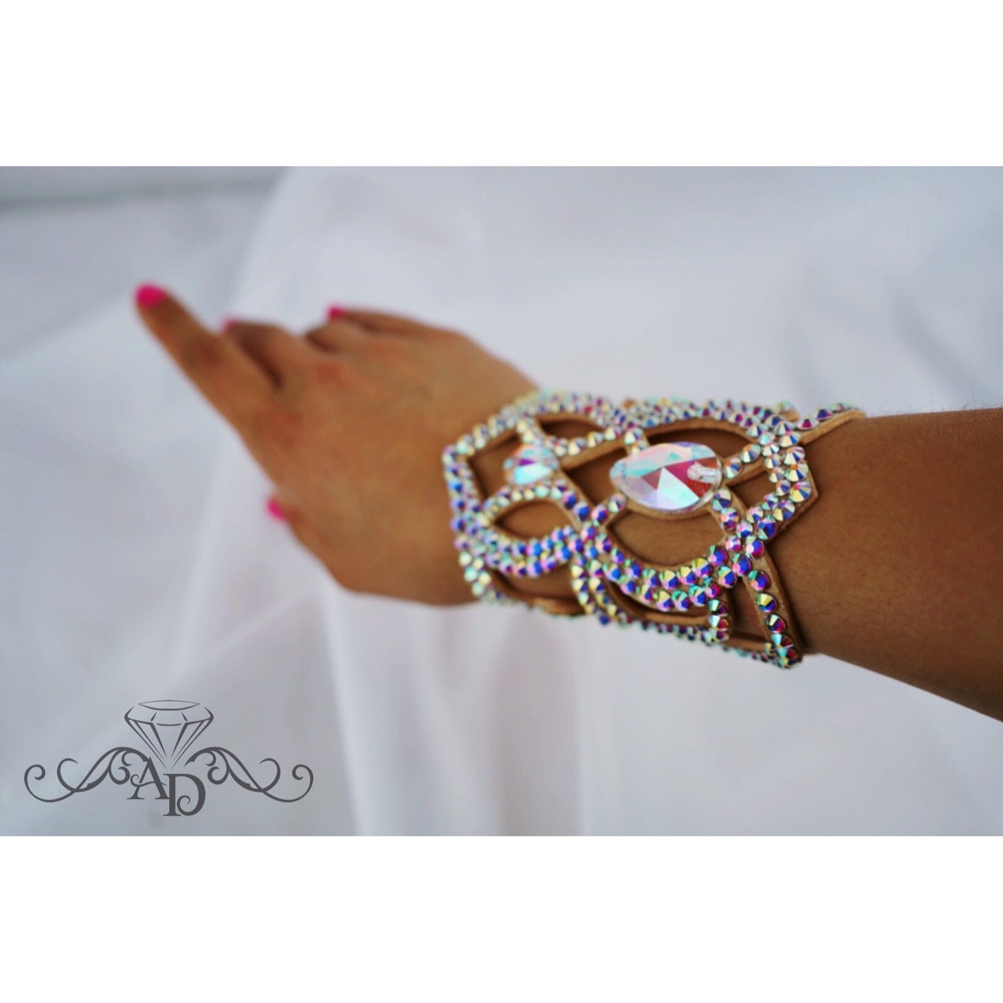Crystal Dance Wrist Accessory - Magic