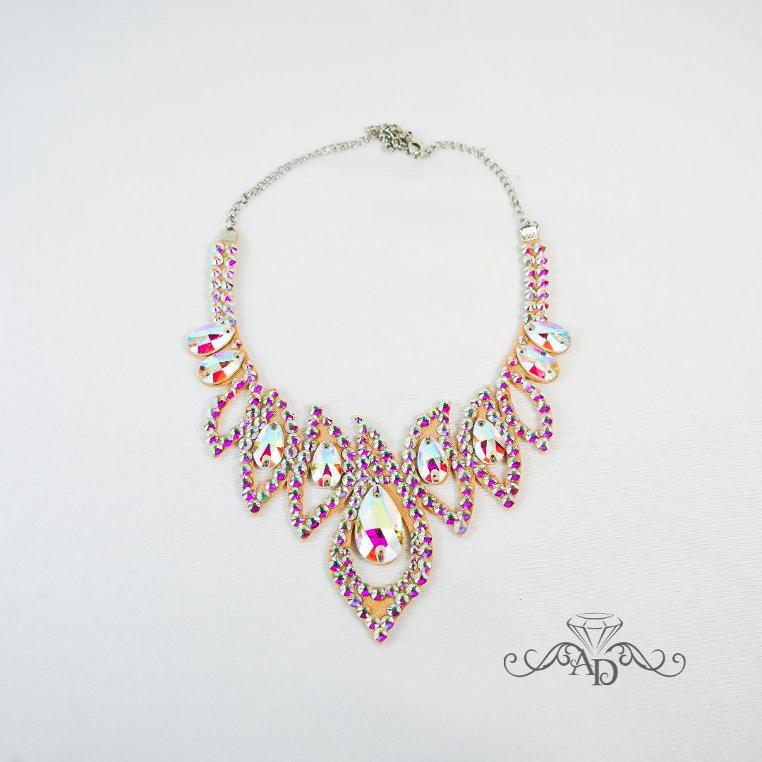 Crystal Necklace for Stage Looks - Victoria